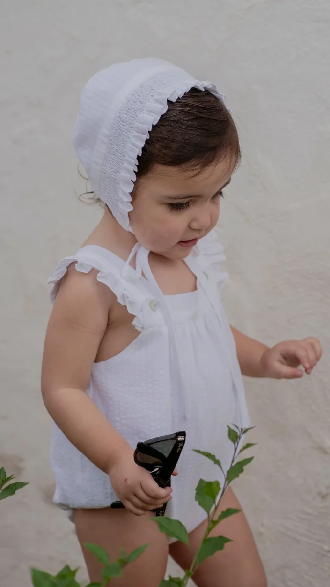 CAPOTA EMILIA